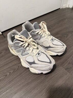 New balance grey sneakers dad sneakers